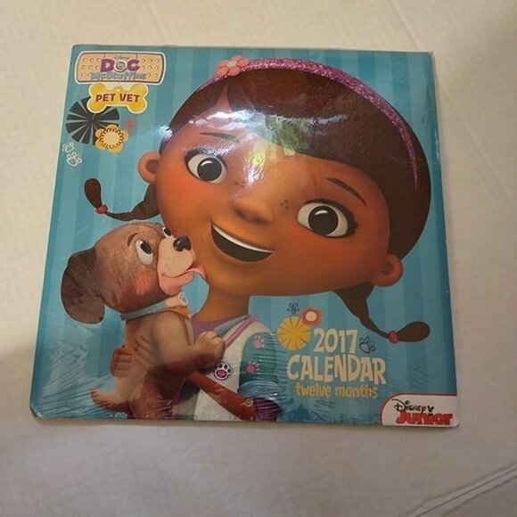 2017 DISNEY DOC McSTUFFINS WALL CALENDAR-2017-NEW-2017 - Picture 1 of 2